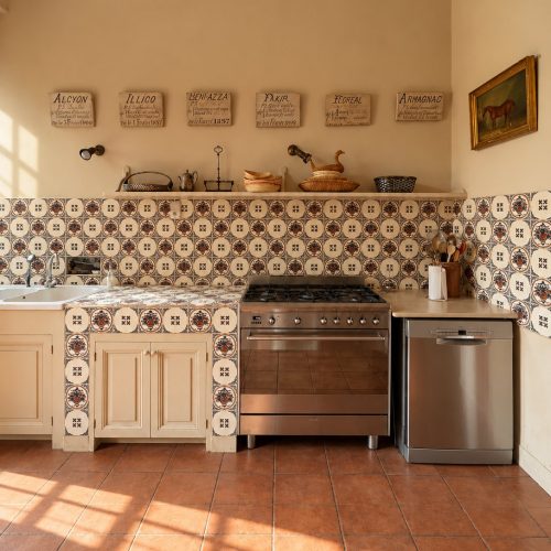 Cuisine du château, plan de travail et four